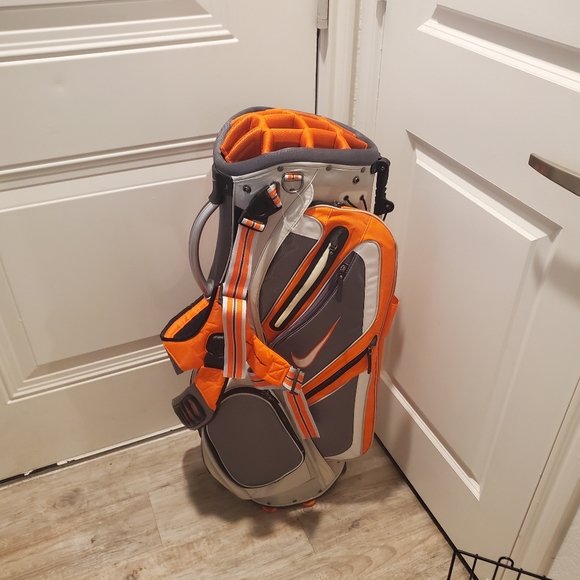 ⛳ nike air hybrid golf bag 14 dividers NWOT